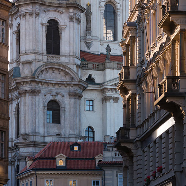 Obrázek /media/3yyp5hoq/praha_fasady_okna_balkony_dvere_viktor_macha_2016_5.jpg