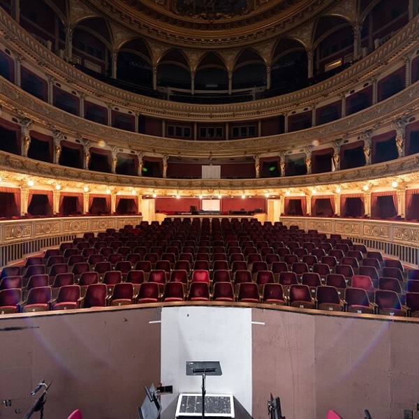 Image /media/aipdzrnl/mahenovodivadlo3.jpg