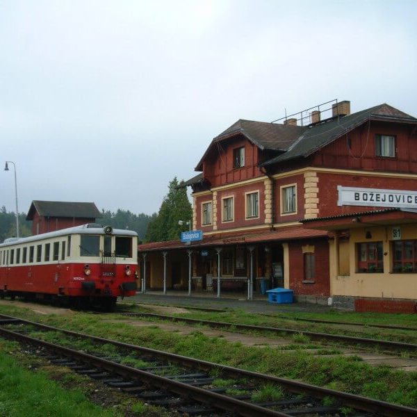 Obrázek /media/atteaqsq/bozejovice_-_vlak_800x6001.jpg