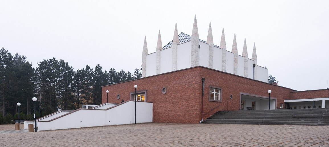Image /media/b5xjhua0/krematorium2.jpg