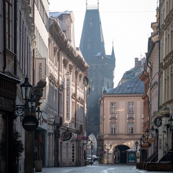 Image /media/byxhxikp/prague_streets_109.jpg