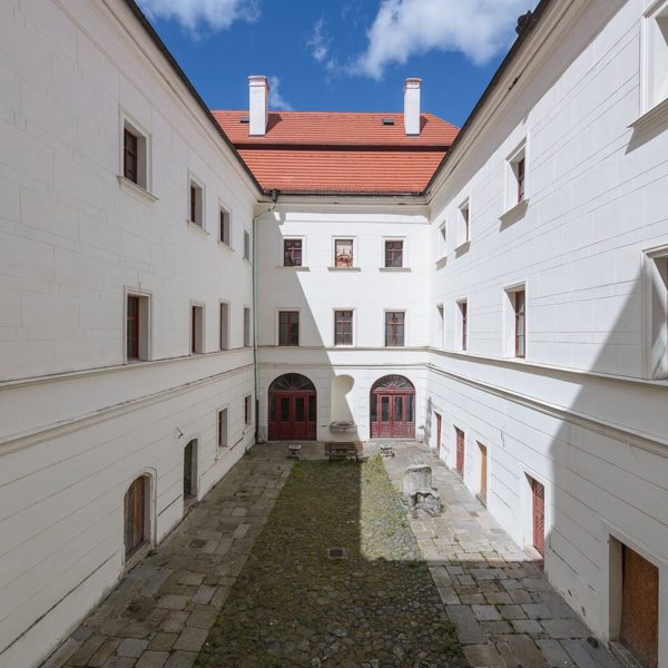 Obrázek /media/dthgcdhl/valec_86.jpg