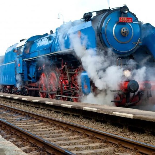 Obrázek /media/epsfyt1f/jizdy_parnim_vlakem_800x530.jpg