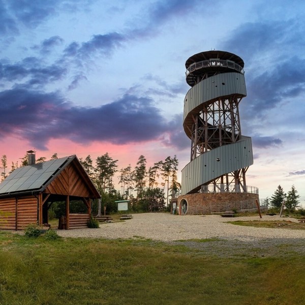Image /media/mrwp23kv/rozhledna-velky_kosir2_mala.jpg
