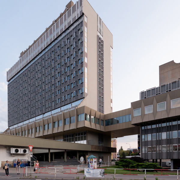 Obrázek /media/npofixzz/praha_business_office_viktor_macha_2016_15.jpg