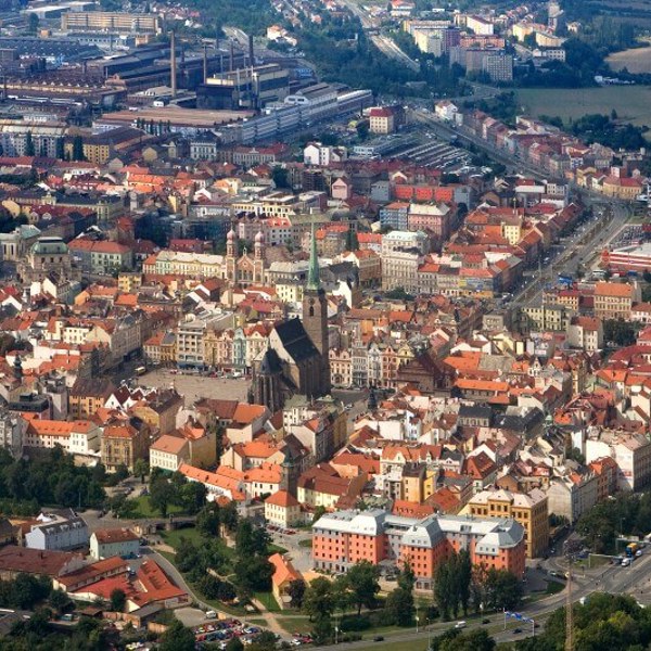 Obrázek /media/ofzdoe5n/plzen_-_pohled_na_mesto_800x533.jpg