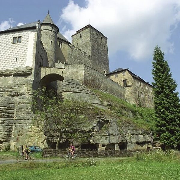 Image /media/olydkdme/hrad_kost_800x532.jpg