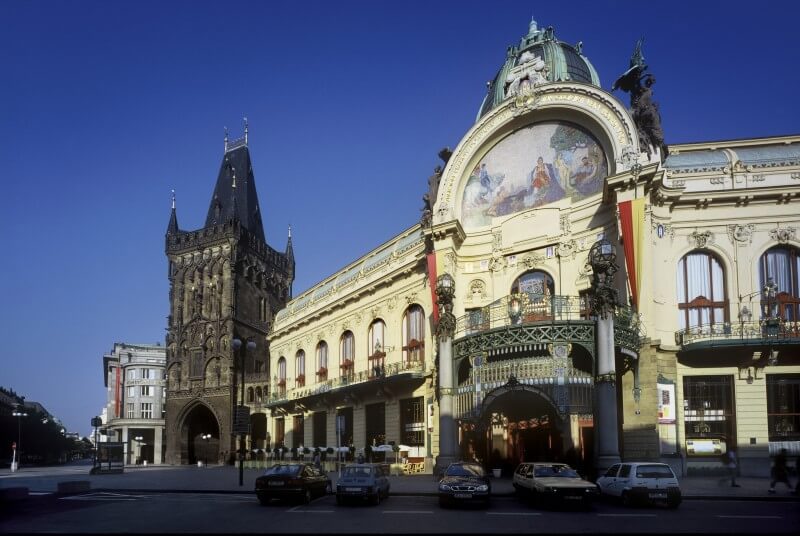 Image /media/pzpf0hyf/praha_-_obecni_dum_a_prasna_brana_800x5361.jpg