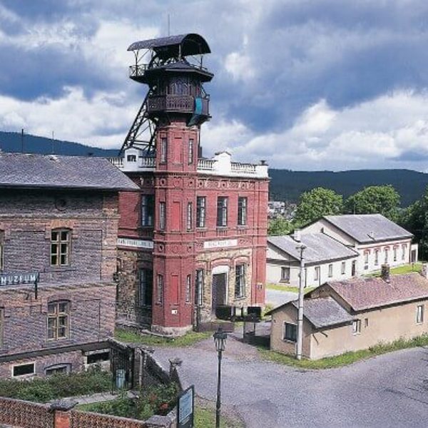 Image /media/qwshkx2f/pribram_-_hornicke_muzeum_-_exterier_500x395.jpg