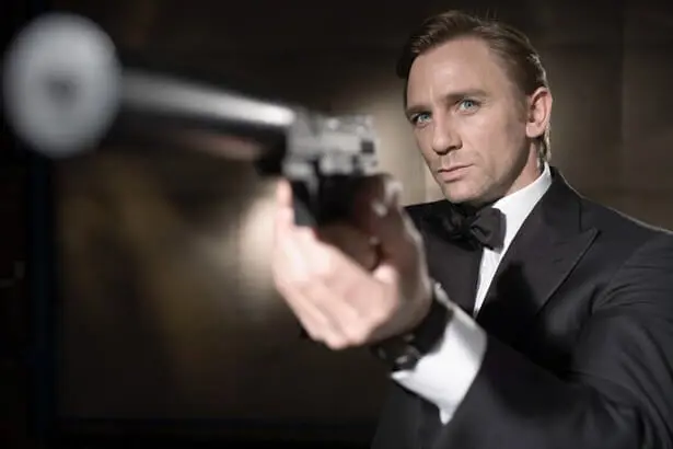Article image preview Daniel Craig - the new 007 - filming in Prague
