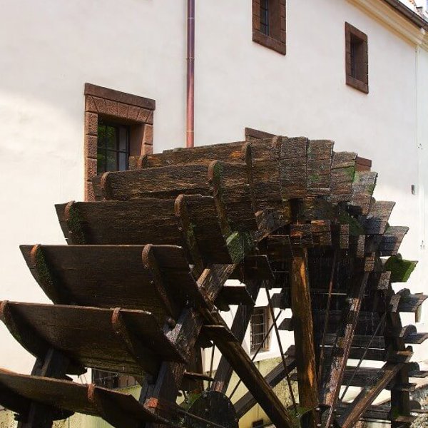 Image /media/ruhp2wun/praha__-_kampa_mlynske_kolo_530x800.jpg