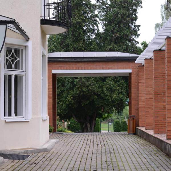 Image /media/sjjm2ida/zlin_fo_batova_vila_cfc_ogahurova292-27.jpg