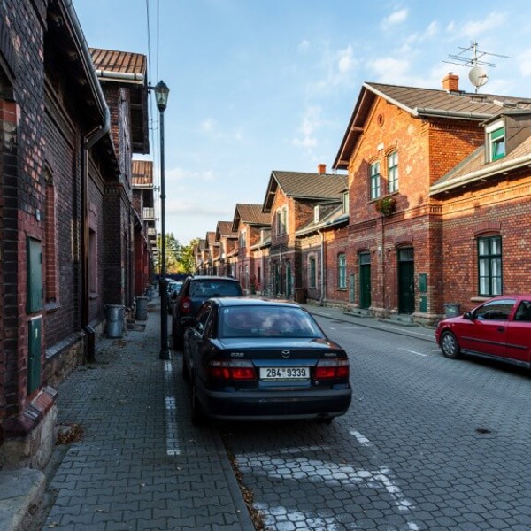 Image /media/uq5lwopn/ostrava_vitkovice_rotschildova_kolonie_032_daniel_suhay_11.jpg