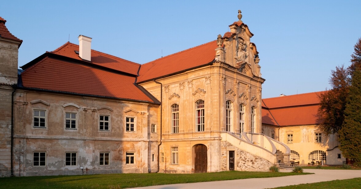 Obrázek klaster_zeliv-1.jpg