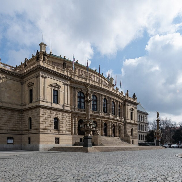Image /media/ymddzpsn/prague_streets_168.jpg